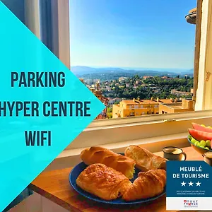 Appartement Parking Privé - Vue - Wifi - Centre Historique, Grasse