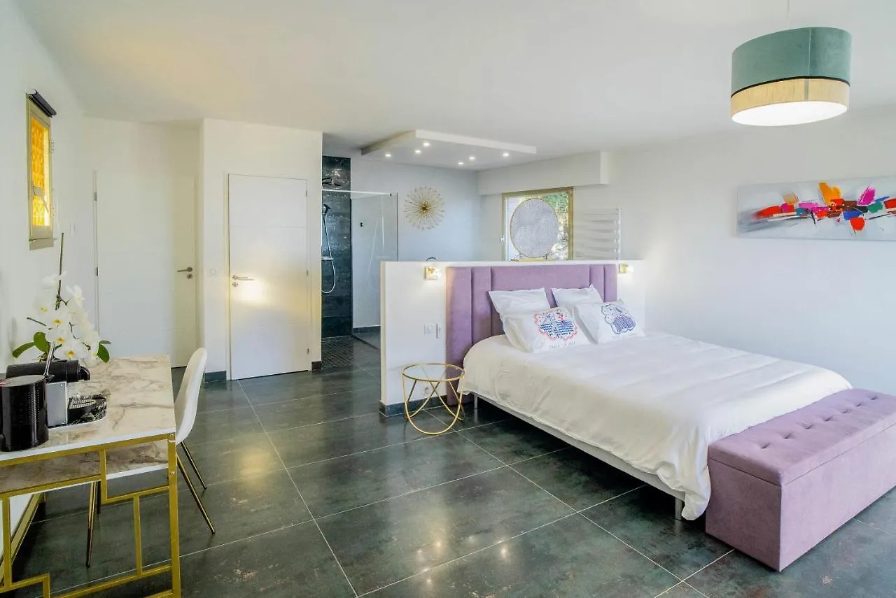 Bed and Breakfast La Colombiere Grasse Frühstückspension