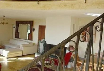 Bed and Breakfast La Colombiere Grasse 0*,