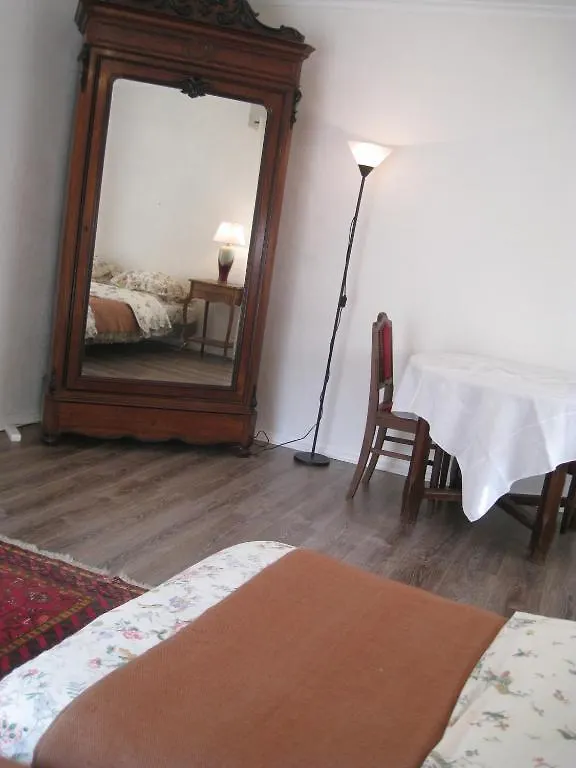 Bed and Breakfast La Colombiere Grasse Frühstückspension